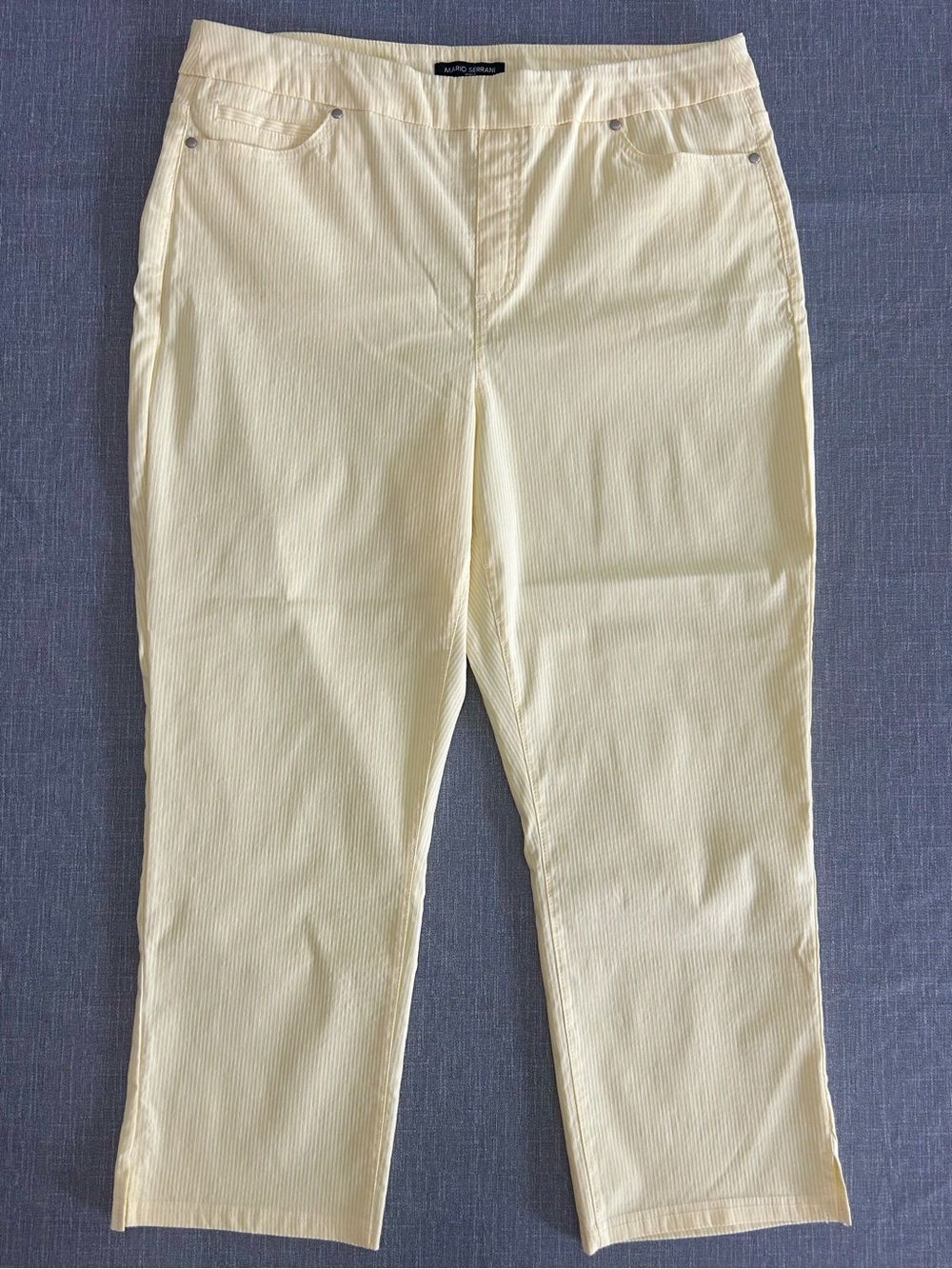 Mario Serrani Italy Light Yellow Capris